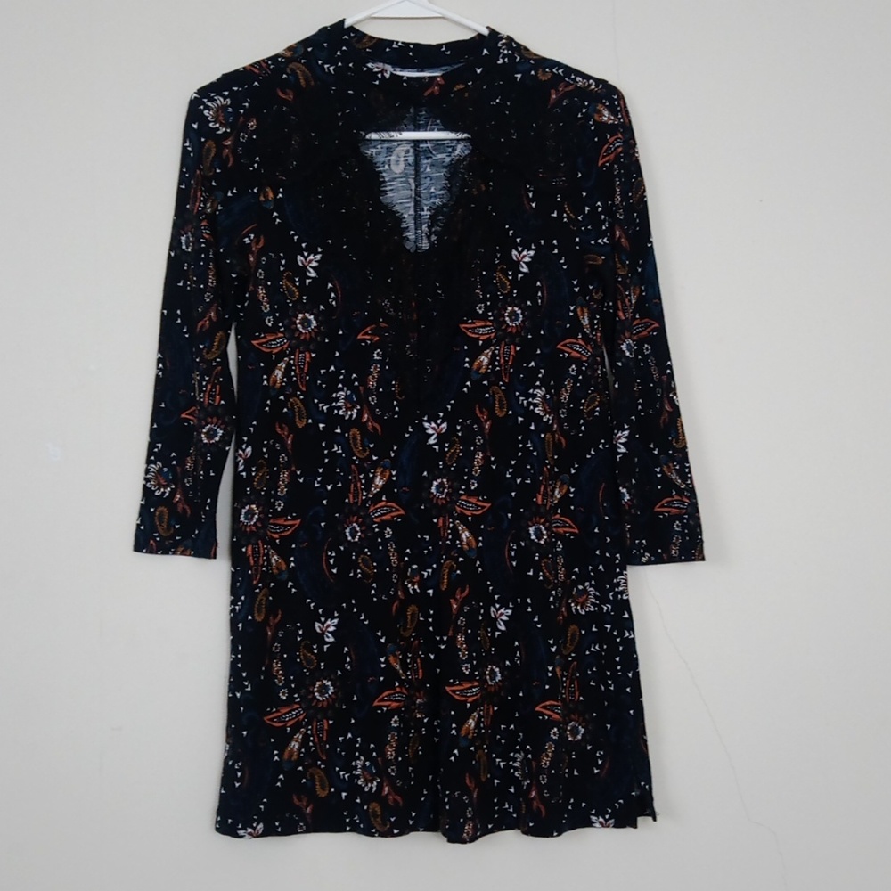 Colorful Floral Flowy Soft Stretchy 3/4 Sleeve Blouse Top